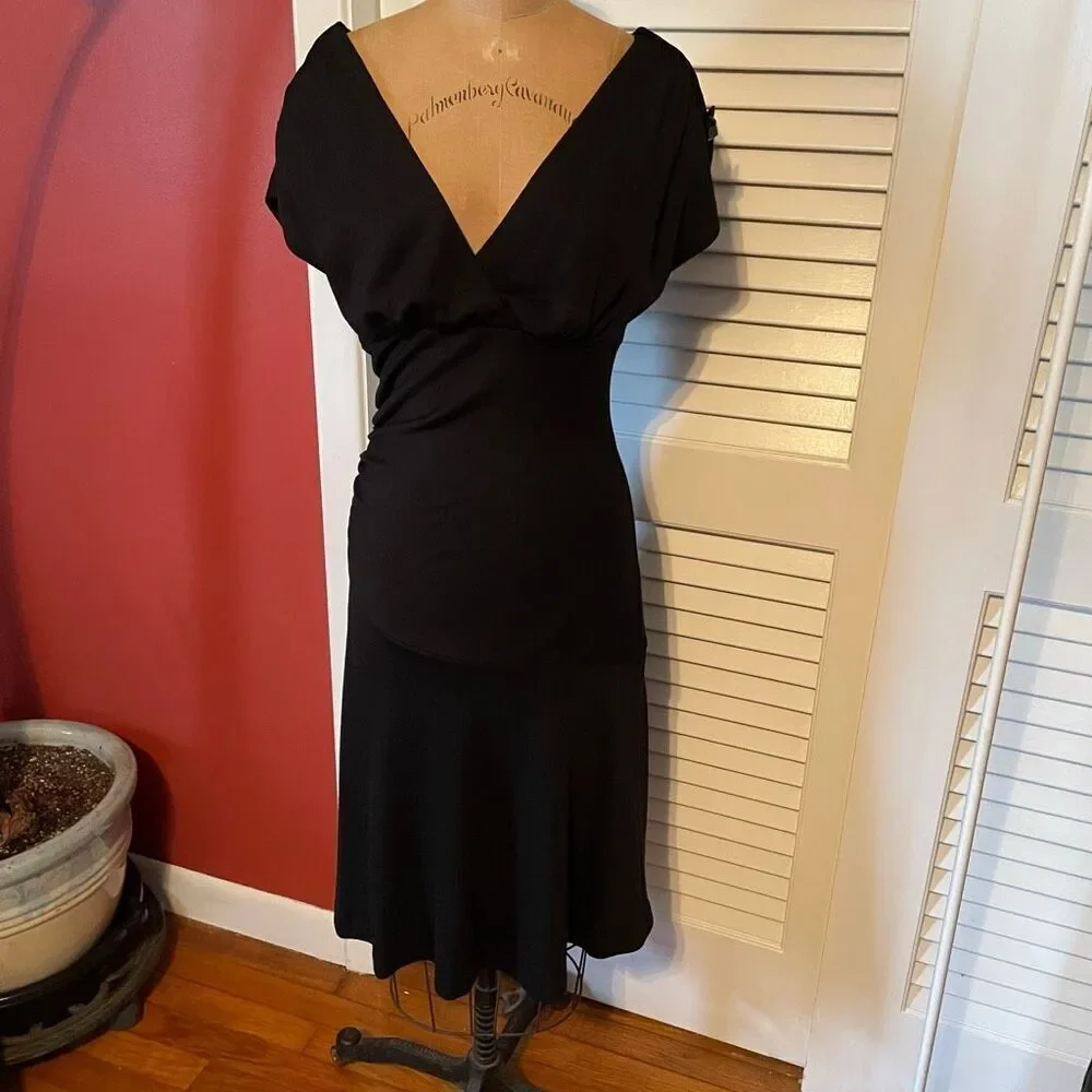 DVF | black v-neck wool dress 6